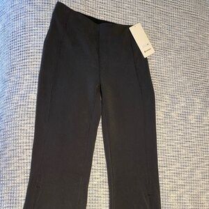 Lululemon size 8 leggings